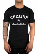 REMERA COCAINE & PROTEIN SHAKES